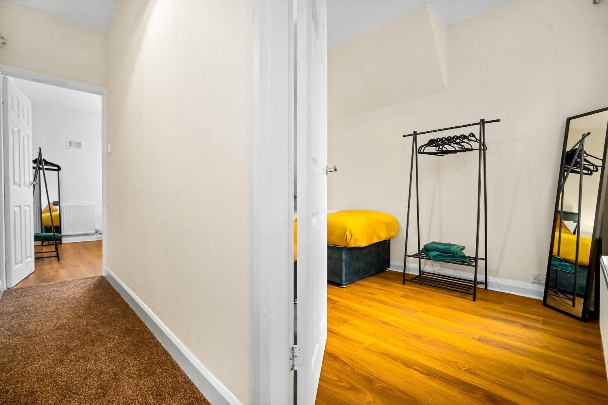 Вілла 3 Bed House For Contractors & Families And Free Parking Бірмінгем Екстер'єр фото